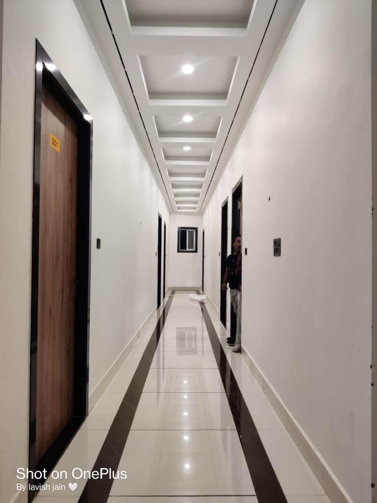 Hotel Modi Palace, Chanderi Mp Exteriör bild