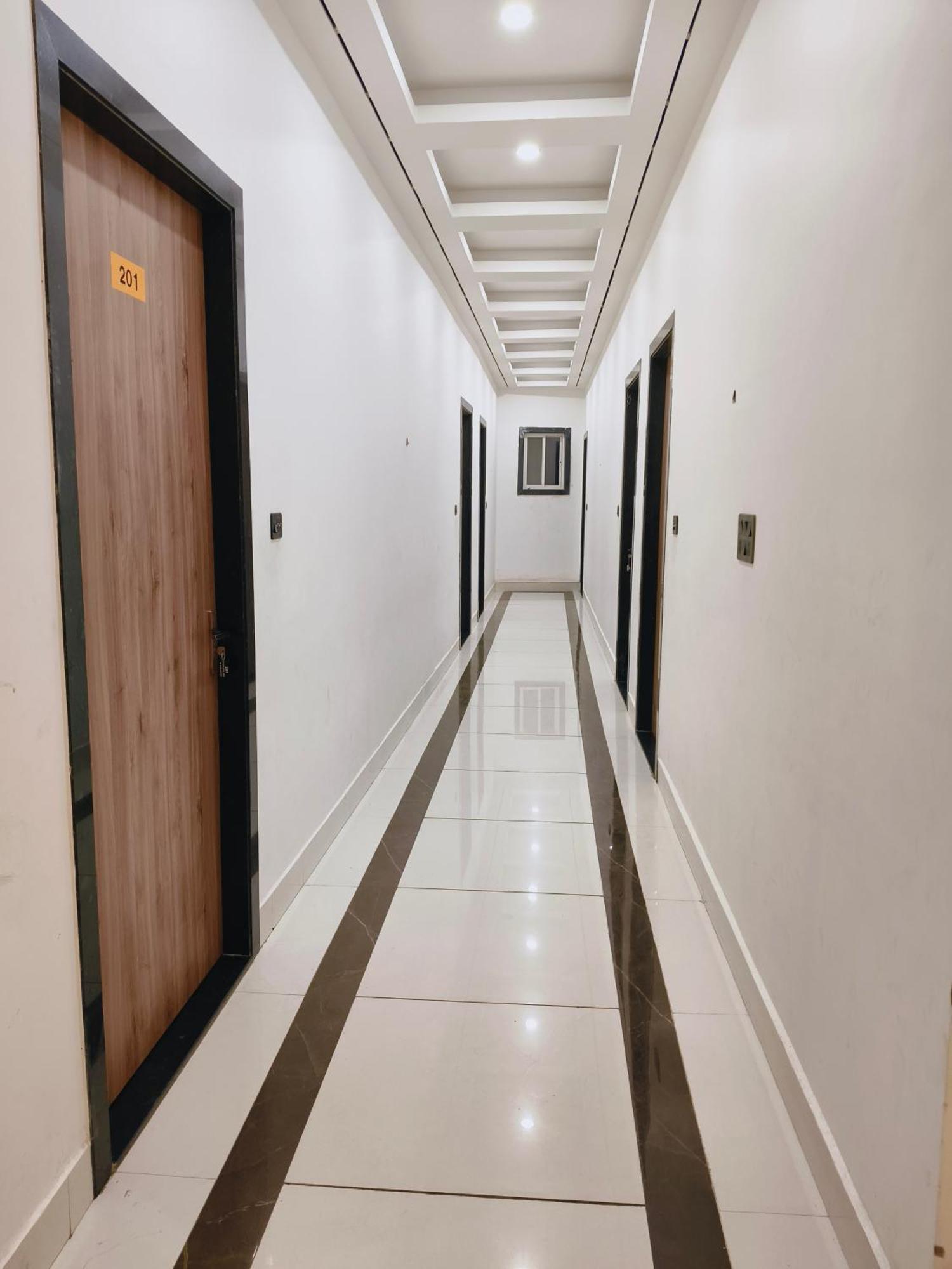 Hotel Modi Palace, Chanderi Mp Exteriör bild
