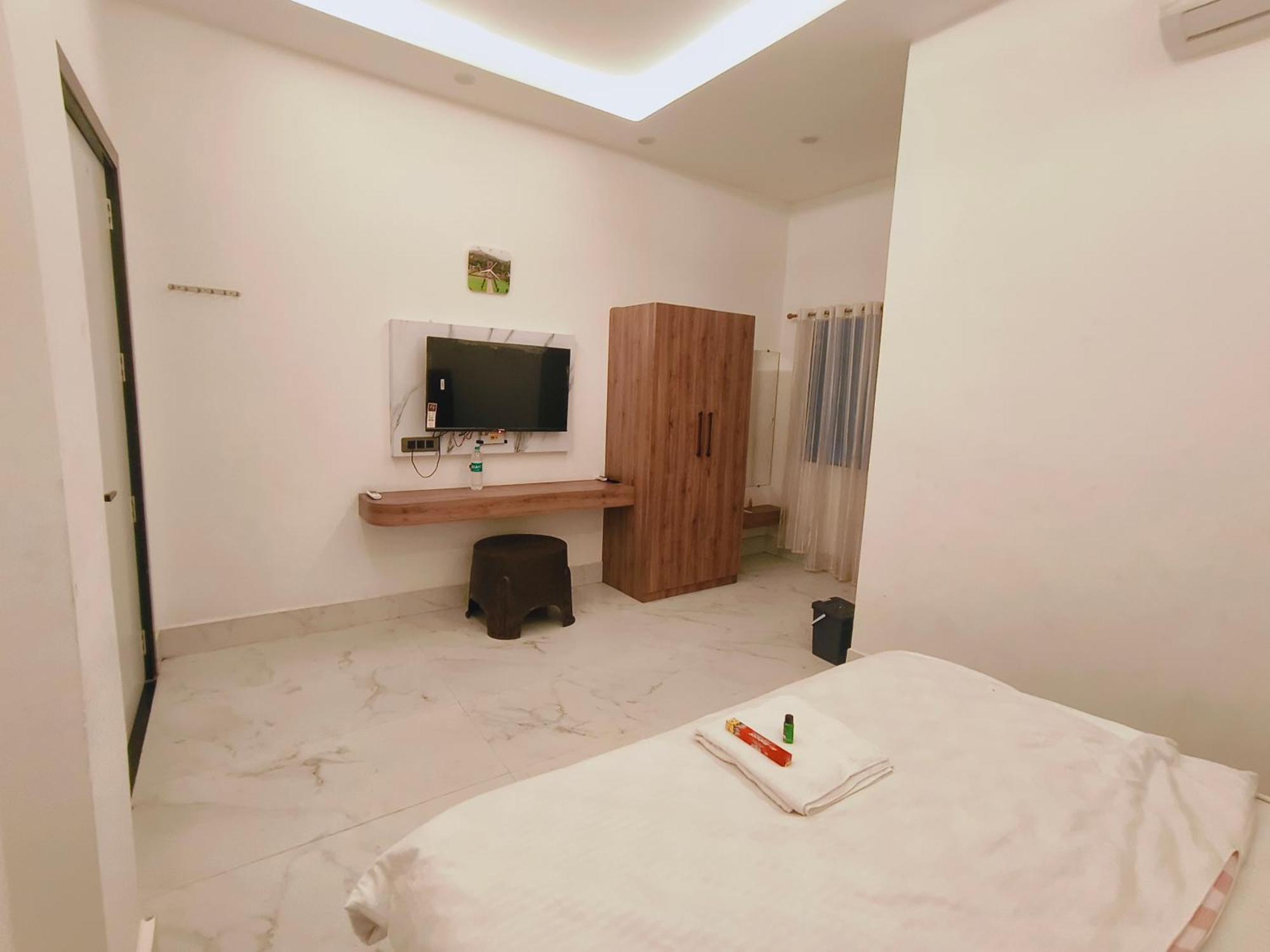Hotel Modi Palace, Chanderi Mp Exteriör bild